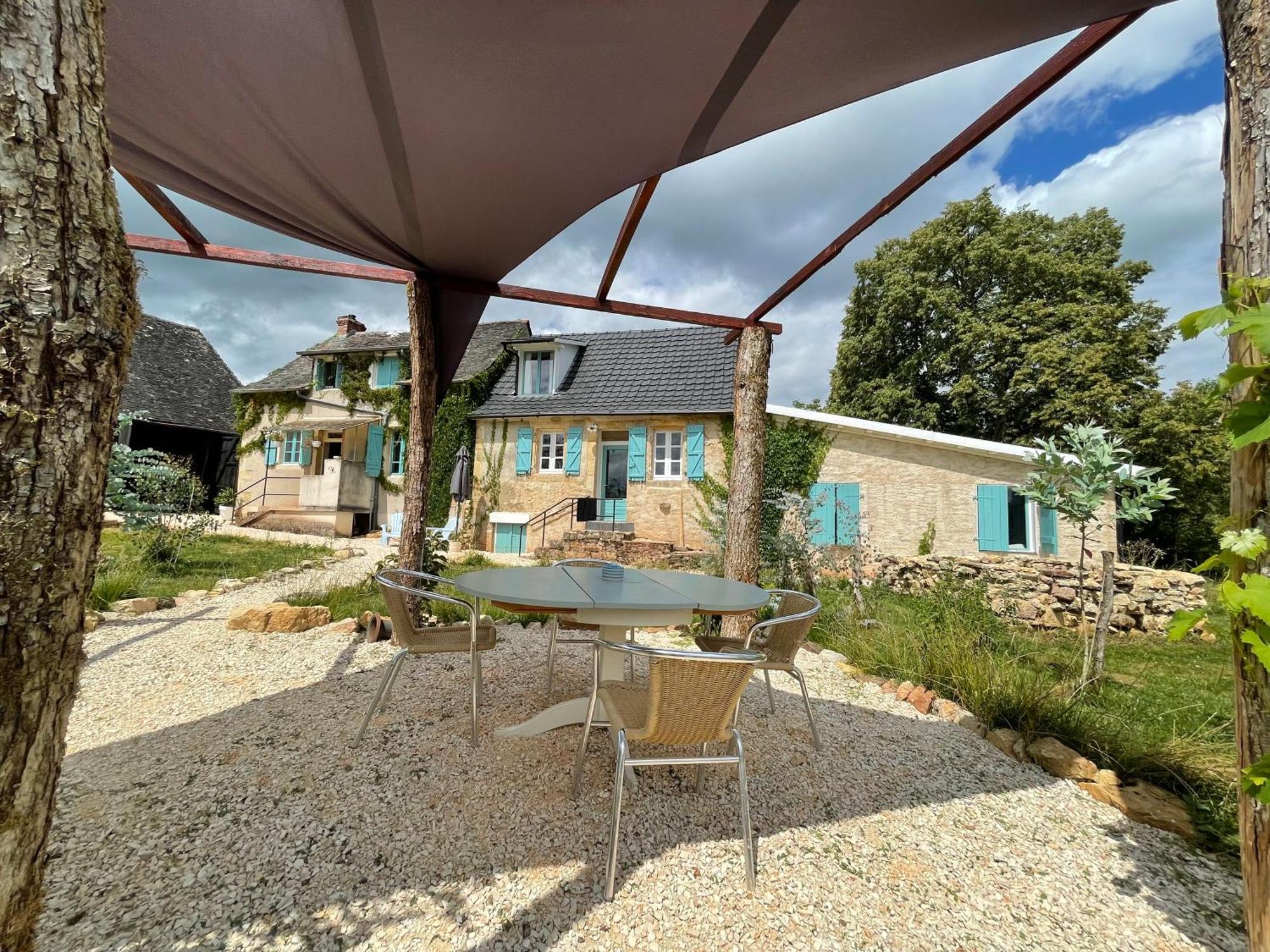 Villa La Belle Petite Ferme Rosiers De Julliac 19350 Le Bos Exterior foto